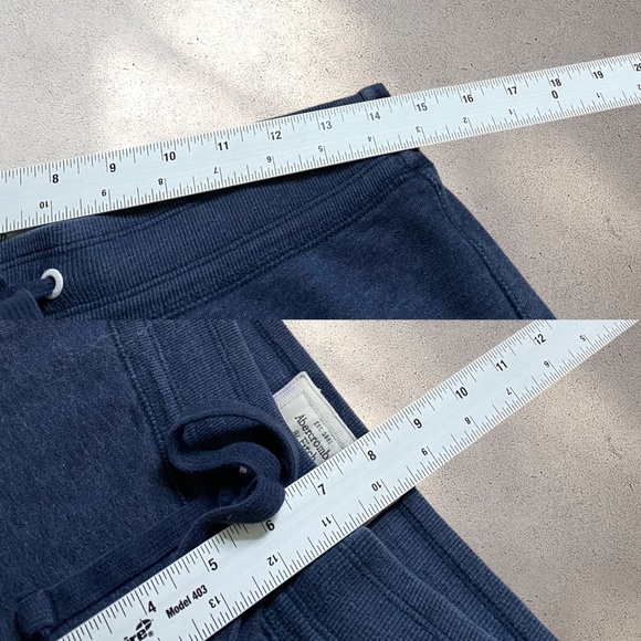 Abercrombie & Fitch Navy Blue Low Rise Mini Shorts - Picture 5 of 5